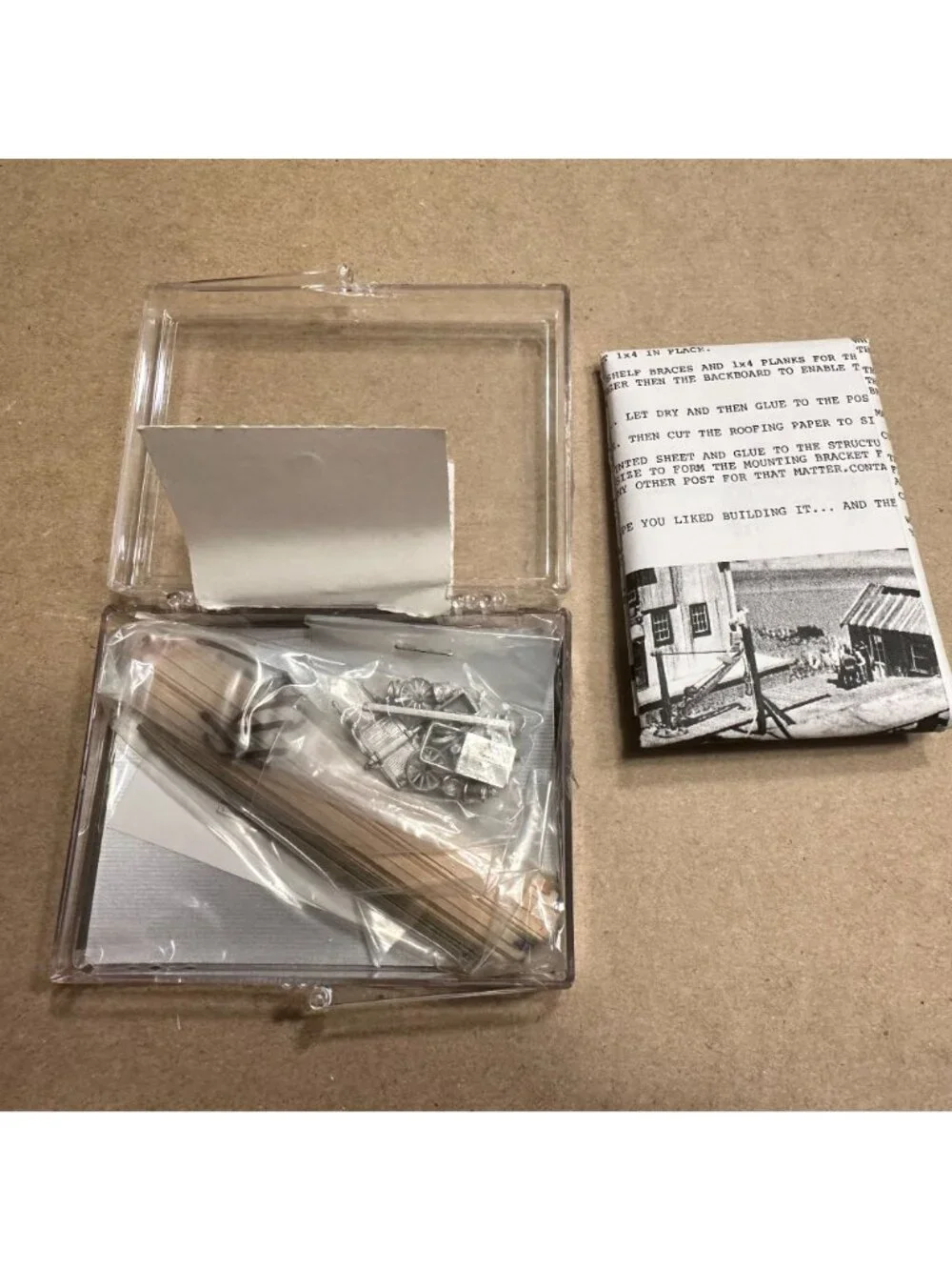Fluerack & Fire Stand Wood & Metal Model Kit #1109 By Scale Structures Ltd JAKS